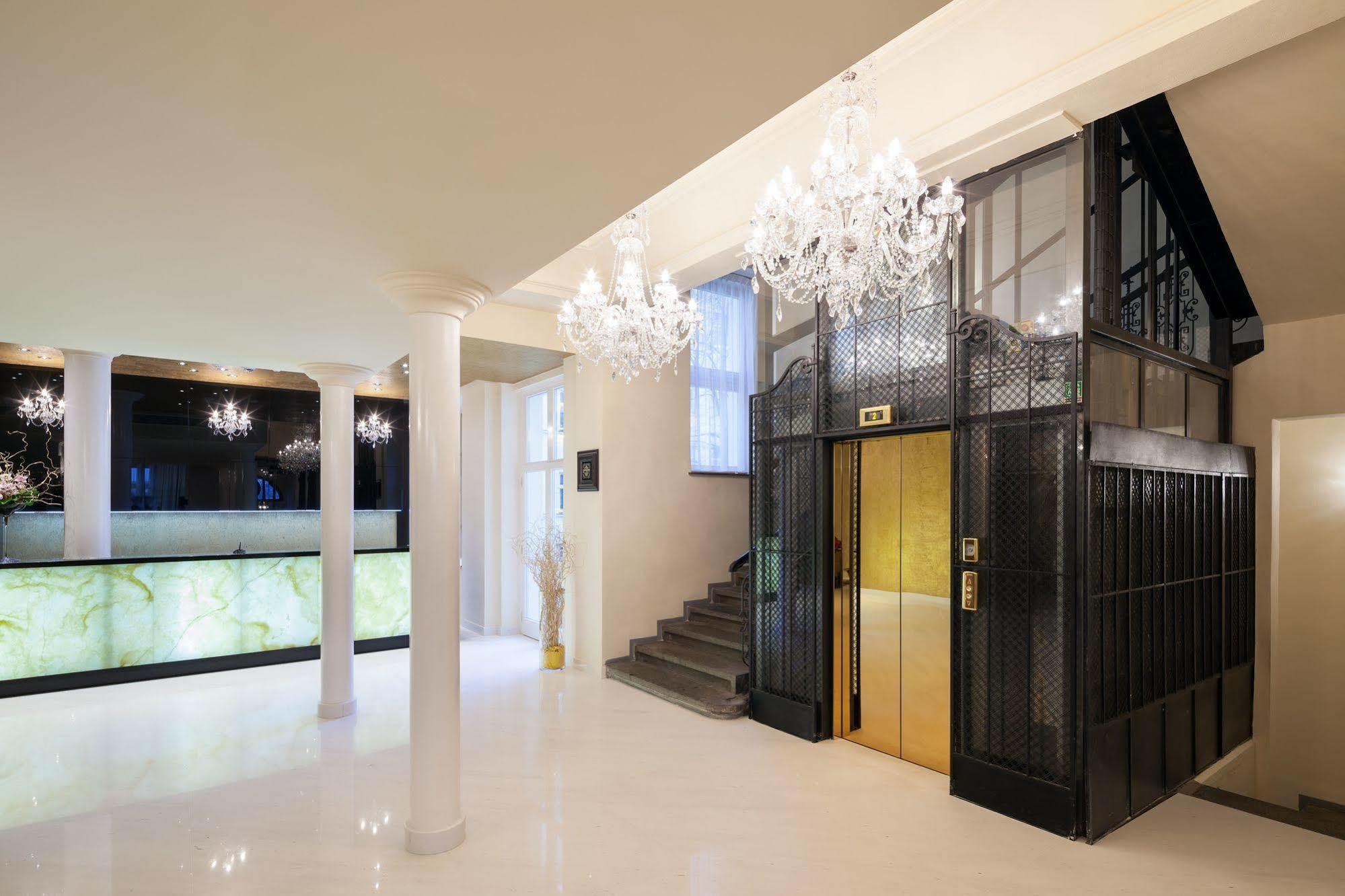 Kosher King David 5* Prague